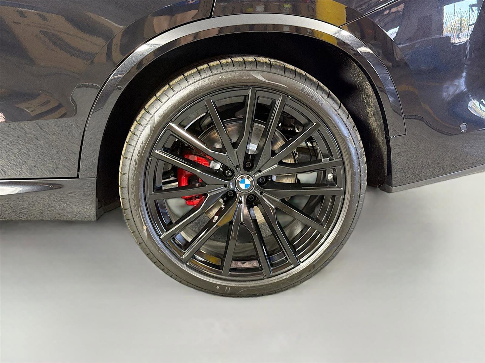 New 2026 BMW X5 xDrive40i w/ M Sport Package image 31