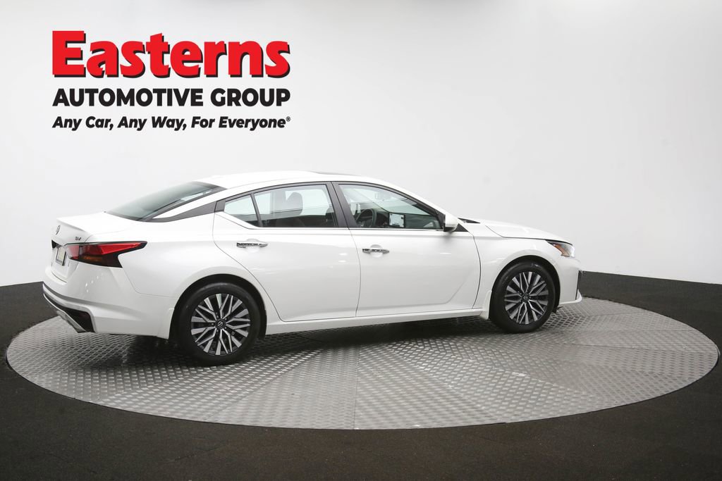 Used 2024 Nissan Altima 2.5 SV w/ SV Premium Package FWD image 43