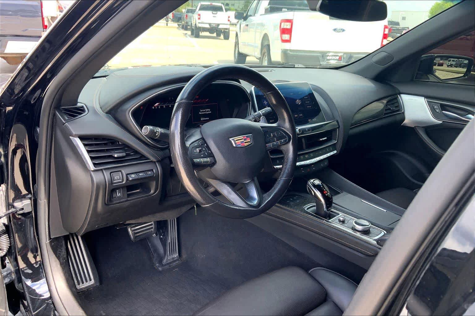 Used 2021 Cadillac CT5 V w/ Premium Package RWD image 18