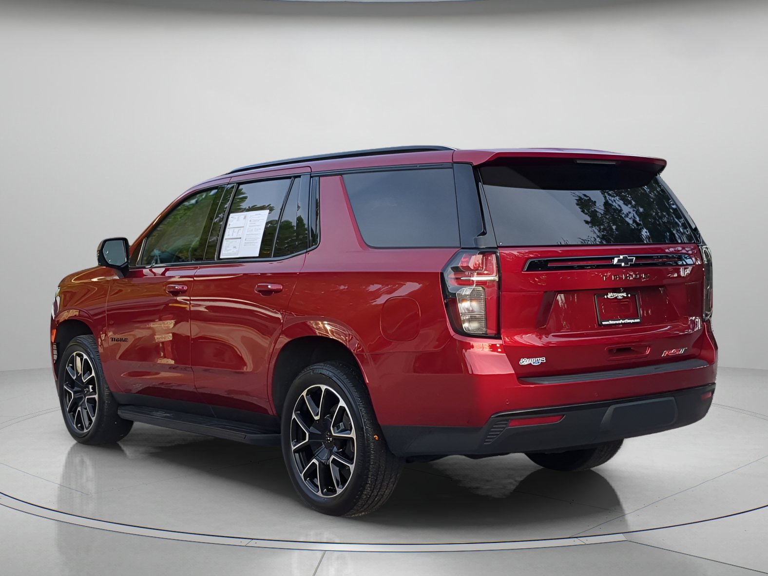 Used 2024 Chevrolet Tahoe RST w/ Luxury Package RWD image 42