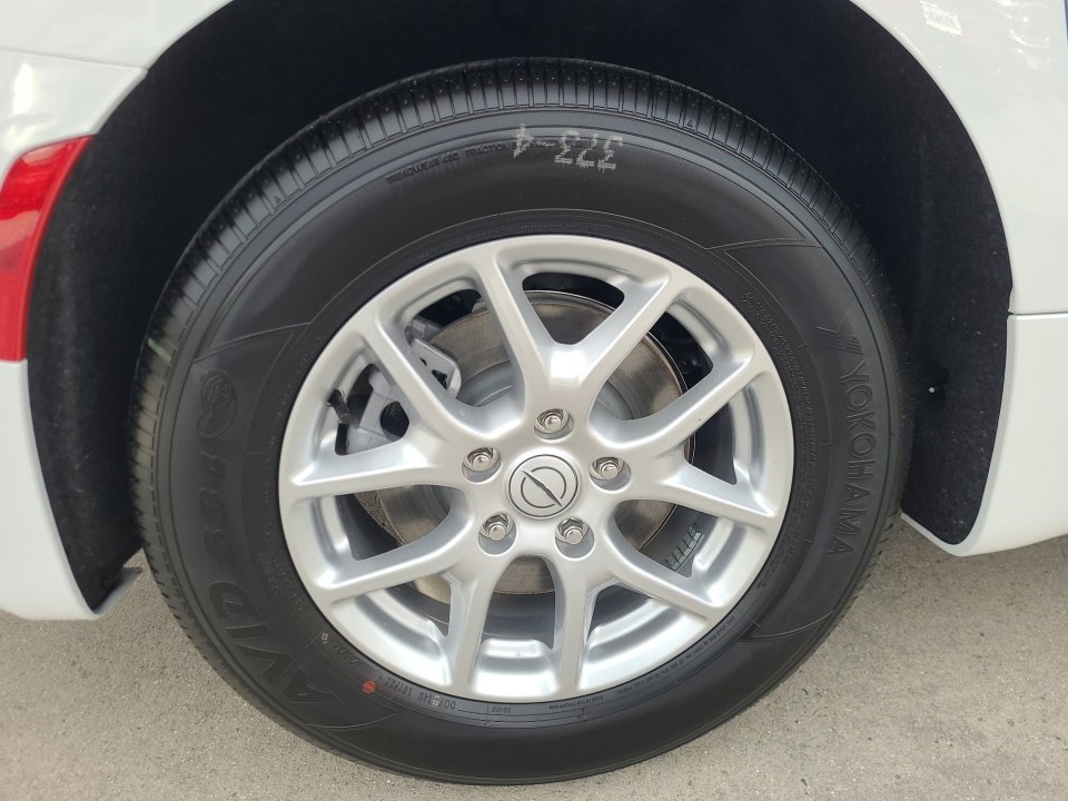 New 2026 Chrysler Pacifica Select image 23