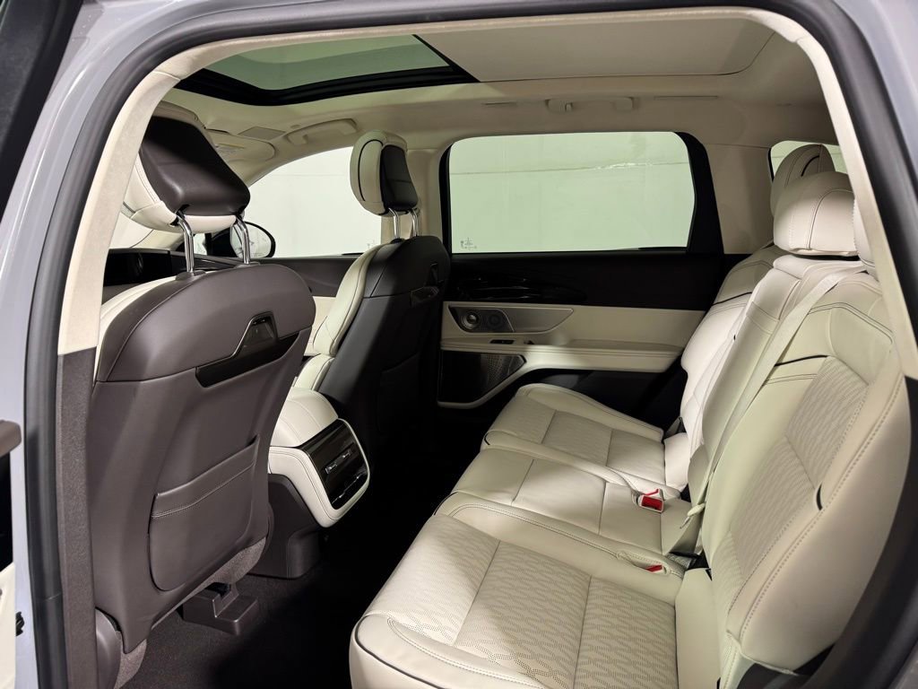 New 2026 Lincoln Nautilus Black Label w/ Jet Appearance Package AWD/4WD image 55