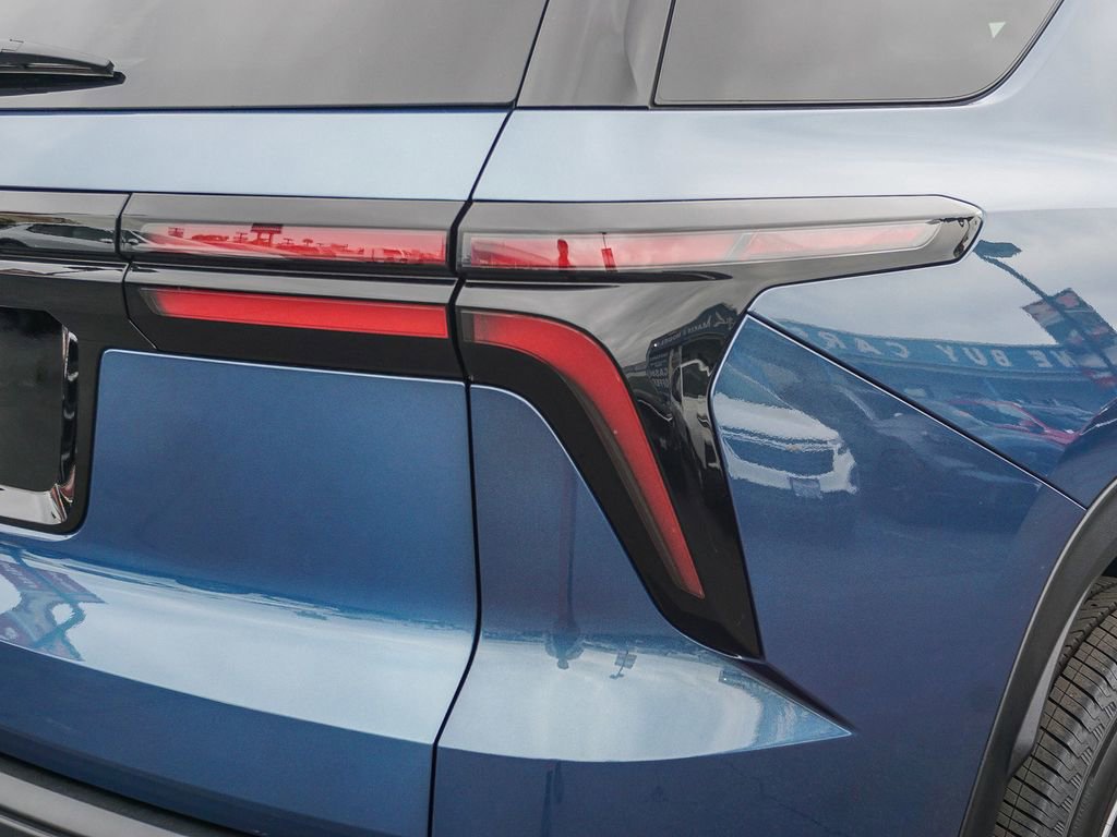 Used 2026 Chevrolet Traverse LT w/ LPO, Floor Liner Package image 6