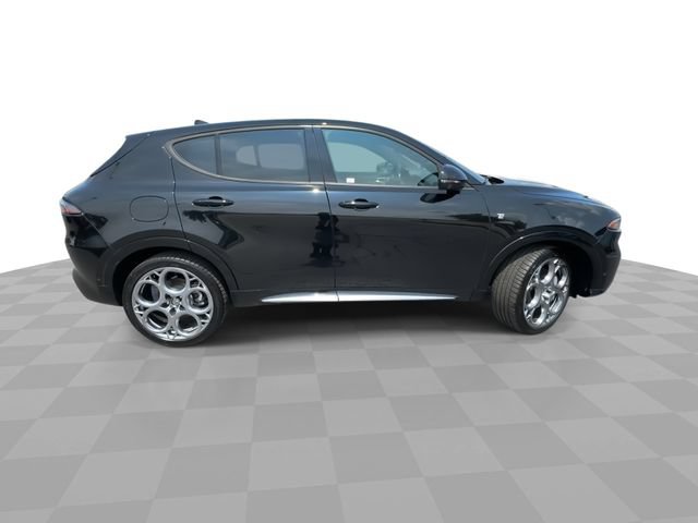 Used 2024 Alfa Romeo Tonale Ti AWD/4WD image 9