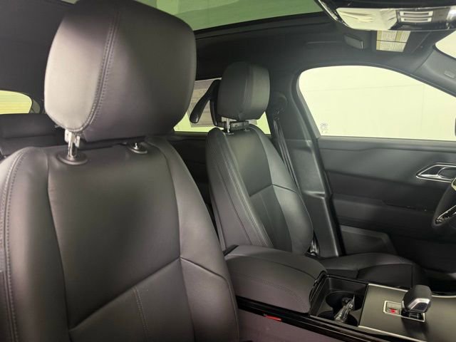 New 2026 Land Rover Range Rover Velar Dynamic SE image 36