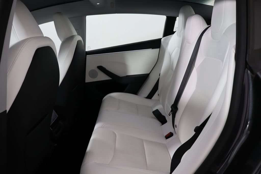 Used 2024 Tesla Model 3 Long Range AWD/4WD image 8