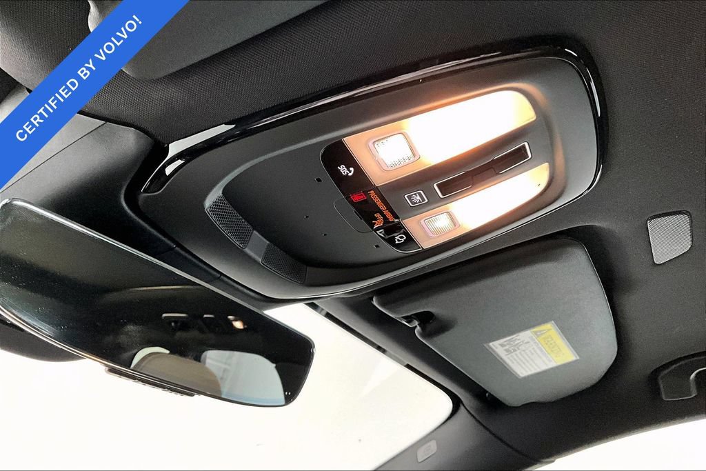 Certified 2026 Volvo XC60 B5 Plus AWD/4WD image 32