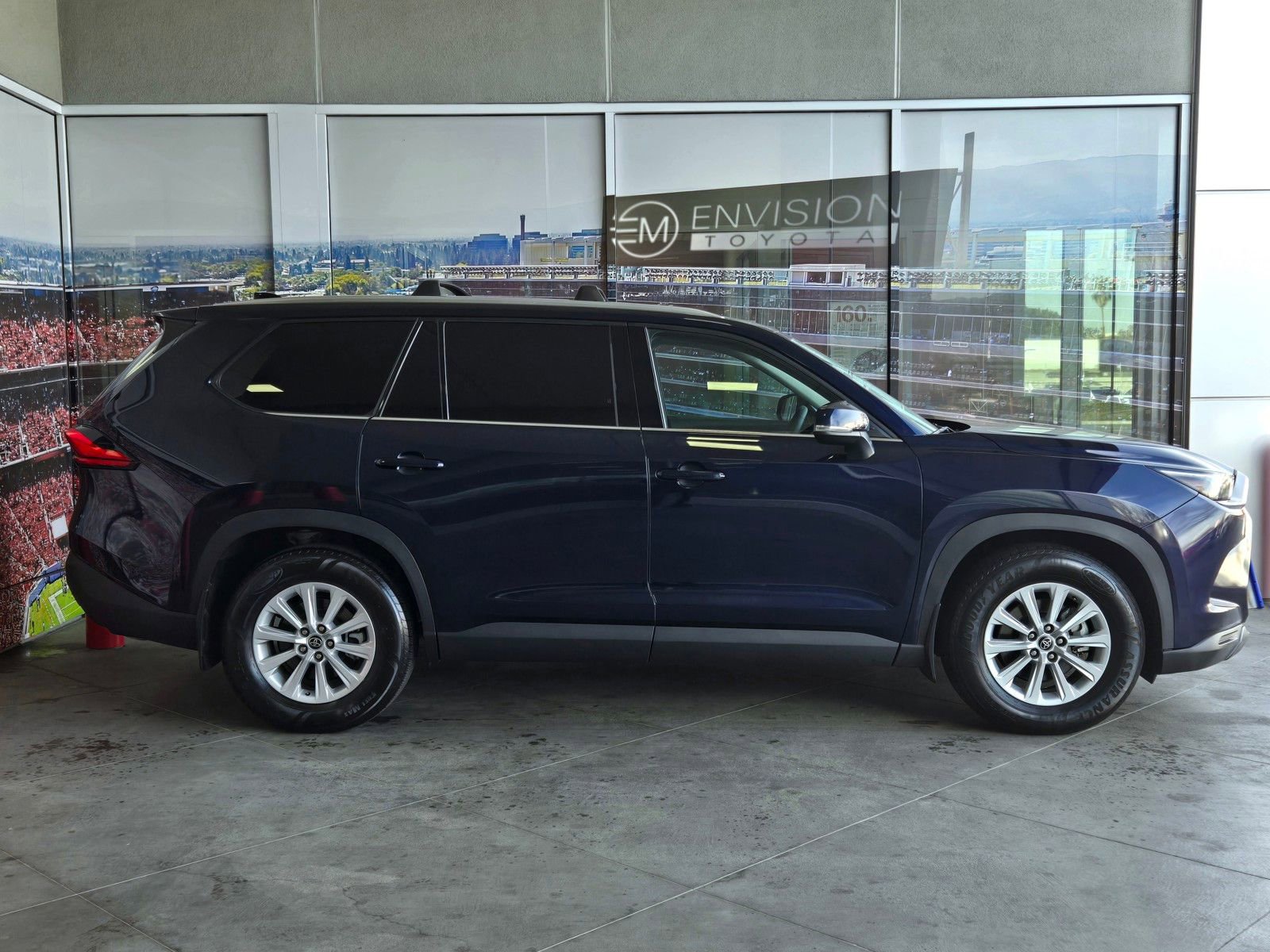 Certified 2024 Toyota Grand Highlander XLE image 4