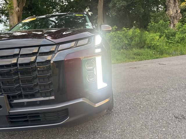 Used 2023 Hyundai Palisade Limited image 7