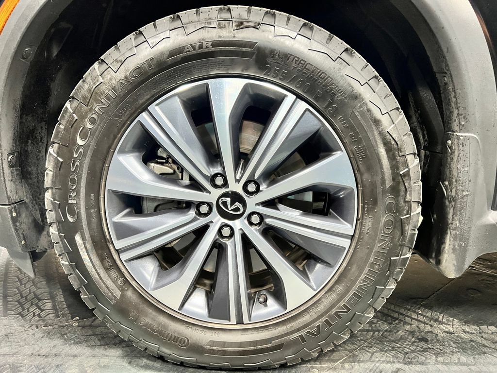 Used 2025 INFINITI QX60 Pure w/ Cargo Package AWD/4WD image 31