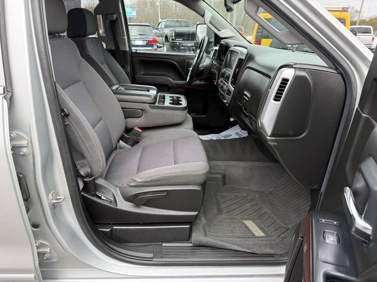 Used 2019 GMC Sierra 2500 SLE AWD/4WD image 23
