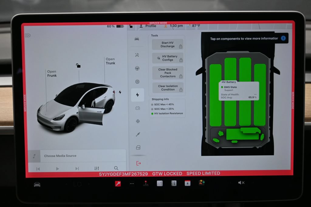 Used 2021 Tesla Model Y Performance AWD/4WD image 19