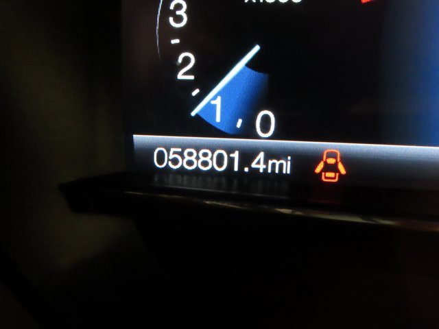 Used 2019 Ford Explorer XLT w/ Equipment Group 202A image 22