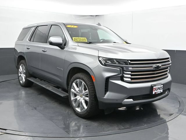 Used 2023 Chevrolet Tahoe High Country w/ Premium Package 2 AWD/4WD image 6