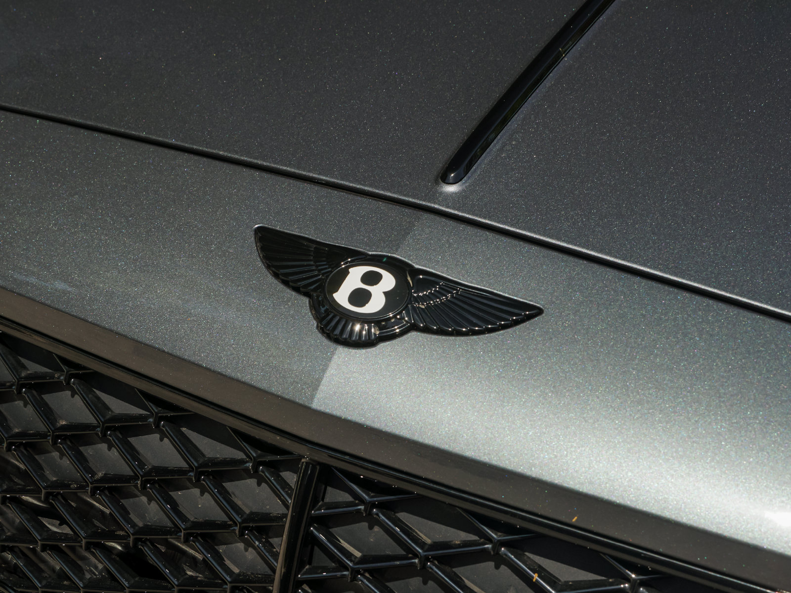 New 2025 Bentley Flying Spur Plug-In Hybrid AWD/4WD image 30
