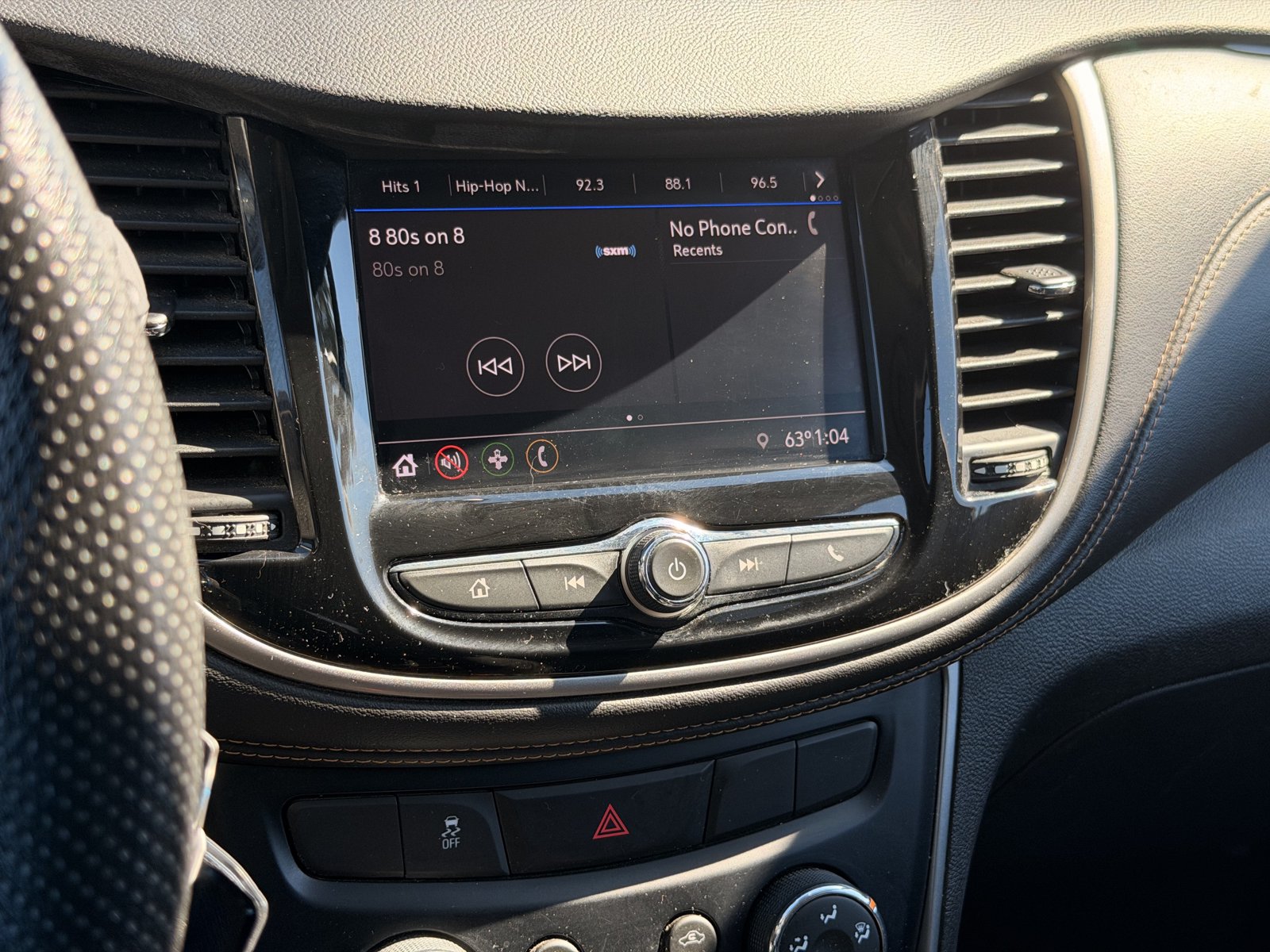 Used 2020 Chevrolet Trax LT FWD image 25
