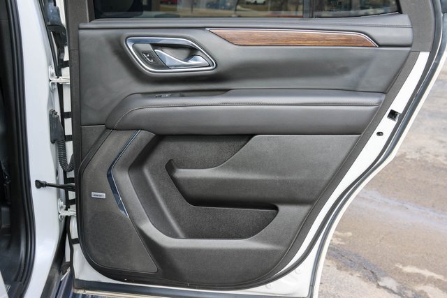 Used 2024 Chevrolet Tahoe High Country image 23