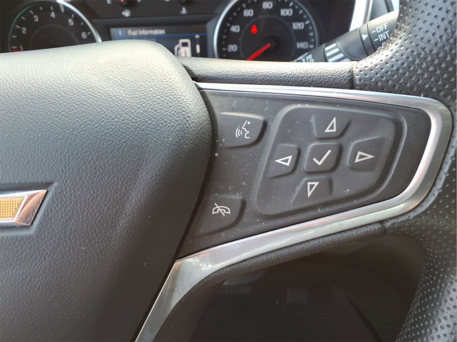 Used 2023 Chevrolet Equinox LT AWD/4WD image 19