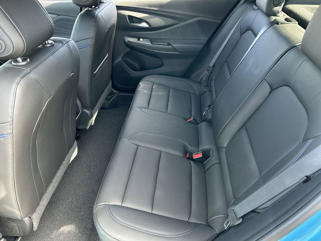 Used 2025 Buick Envista Sport Touring w/ Convenience I Package FWD image 25