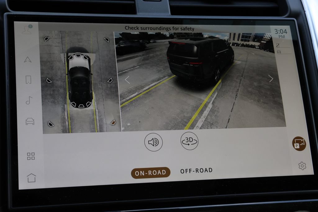 Certified 2025 Land Rover Discovery Dynamic SE AWD/4WD image 30