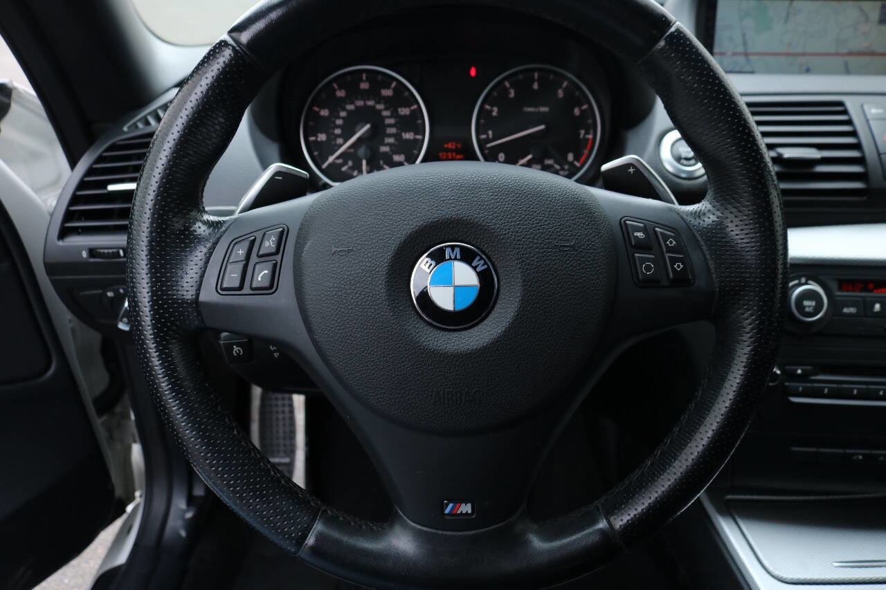 Used 2013 BMW 135i Convertible image 40