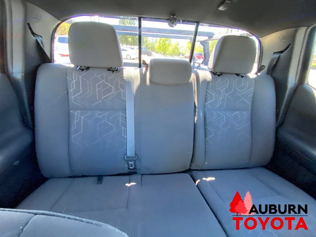 Used 2018 Toyota Tacoma TRD Sport AWD/4WD image 23