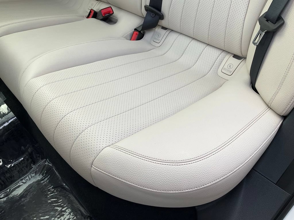 Used 2019 Mercedes-Benz E 300 w/ Premium 1 Package image 29