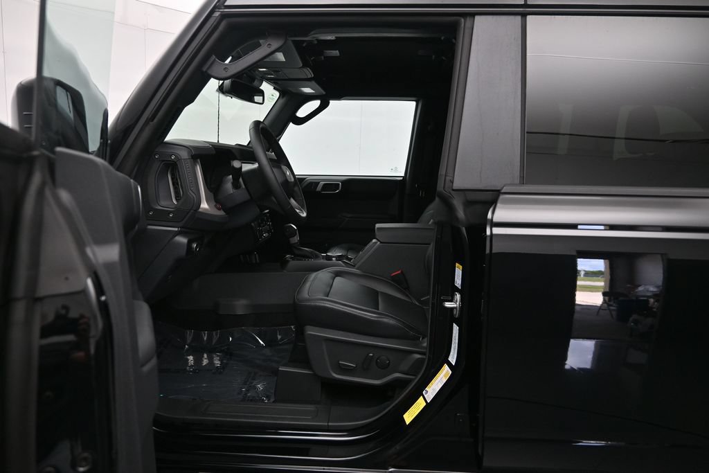 New 2026 Ford Bronco Outer Banks AWD/4WD image 21