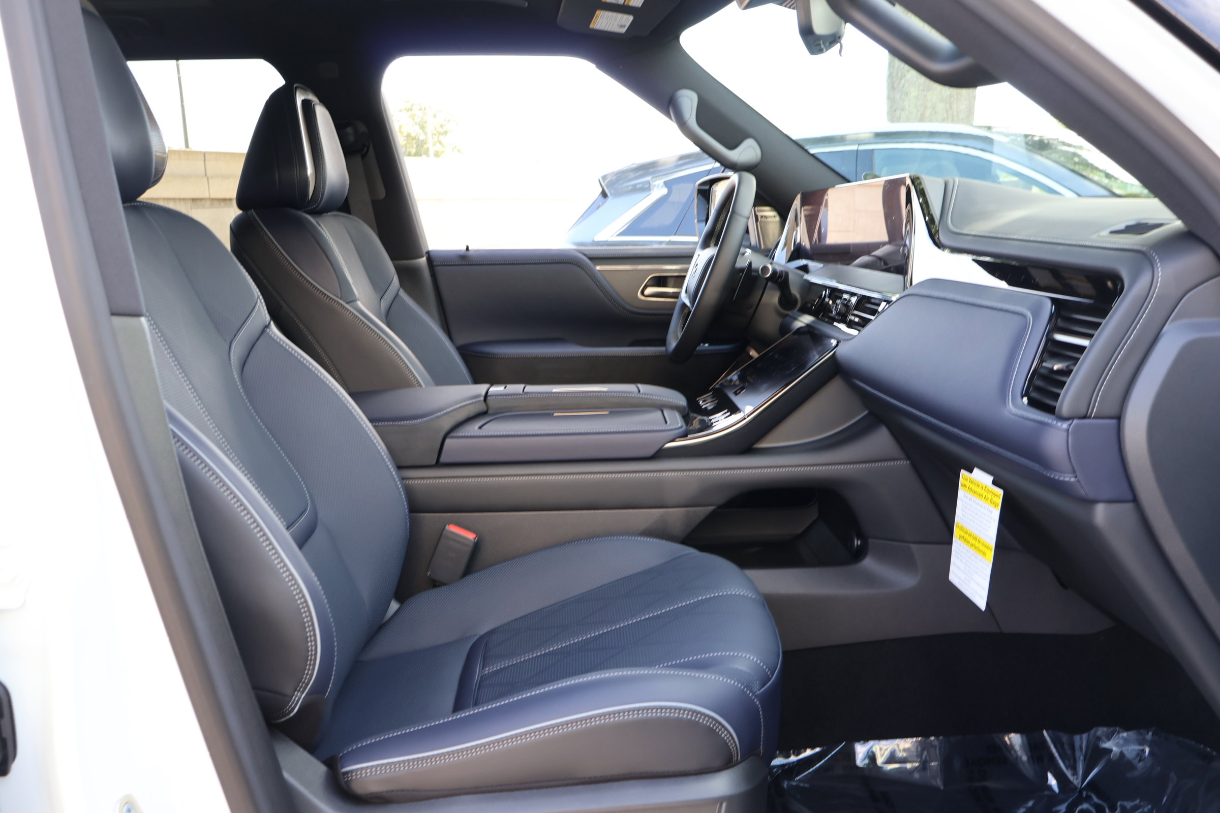 New 2026 INFINITI QX80 4WD image 24