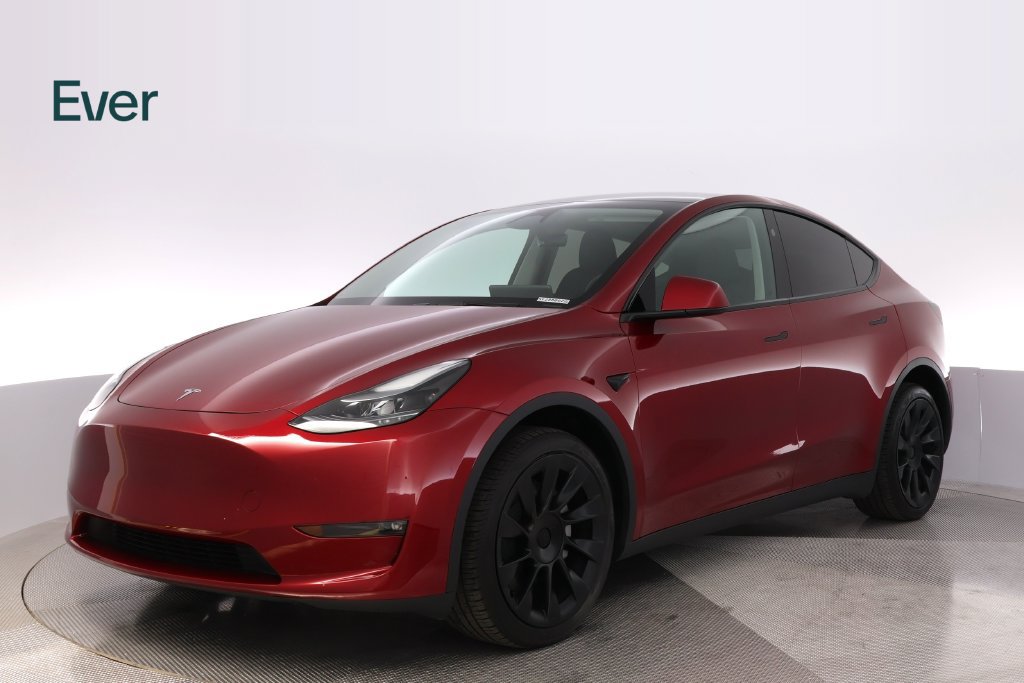 Used 2025 Tesla Model Y Long Range AWD/4WD image 2