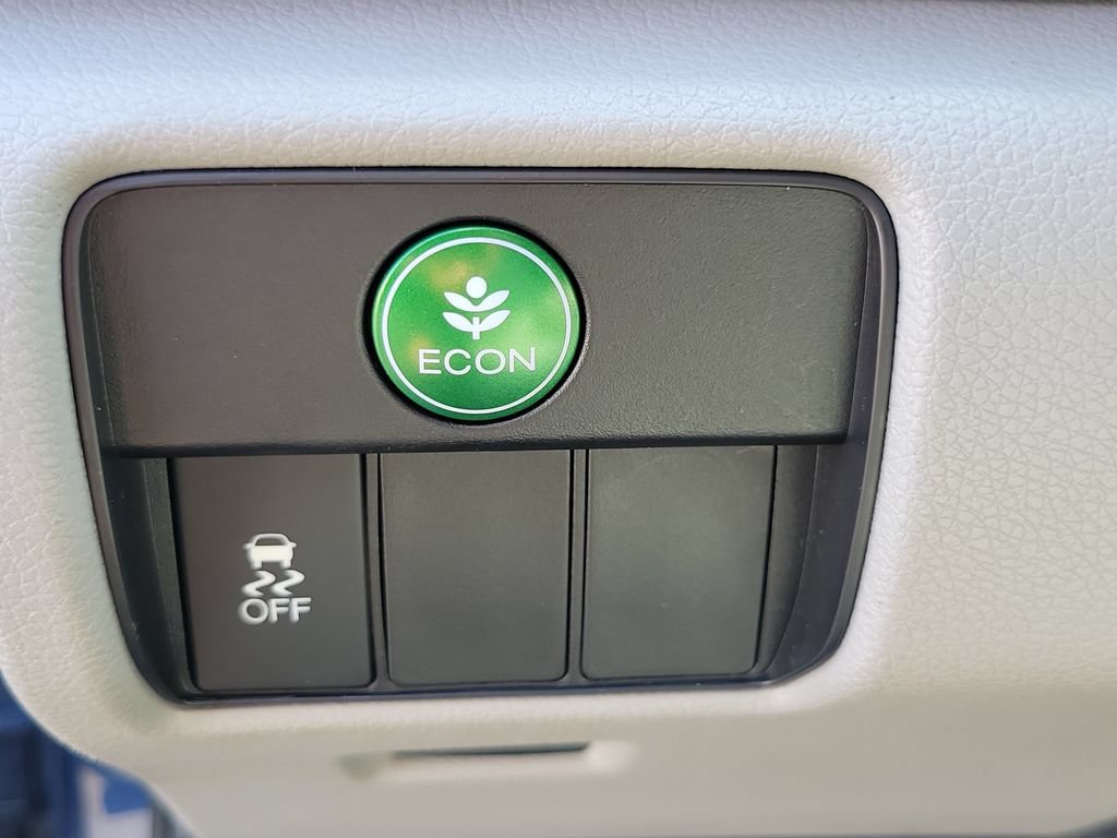 Used 2014 Honda Accord LX image 18