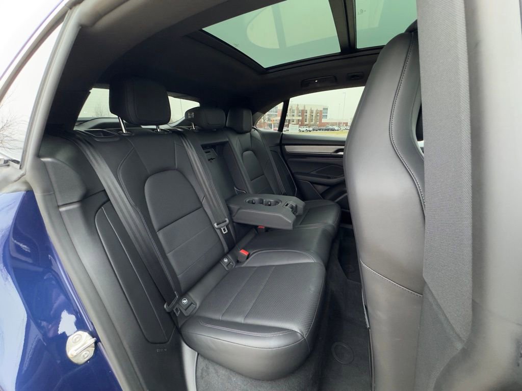 Used 2024 Porsche Macan 4 Electric image 36