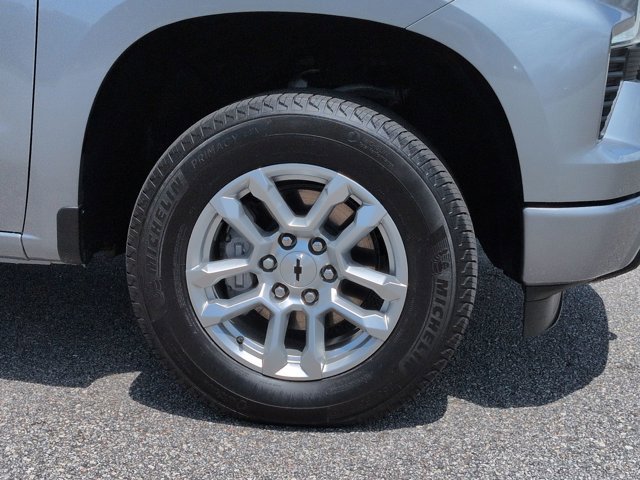 Used 2024 Chevrolet Silverado 1500 RST w/ Convenience Package II AWD/4WD image 12