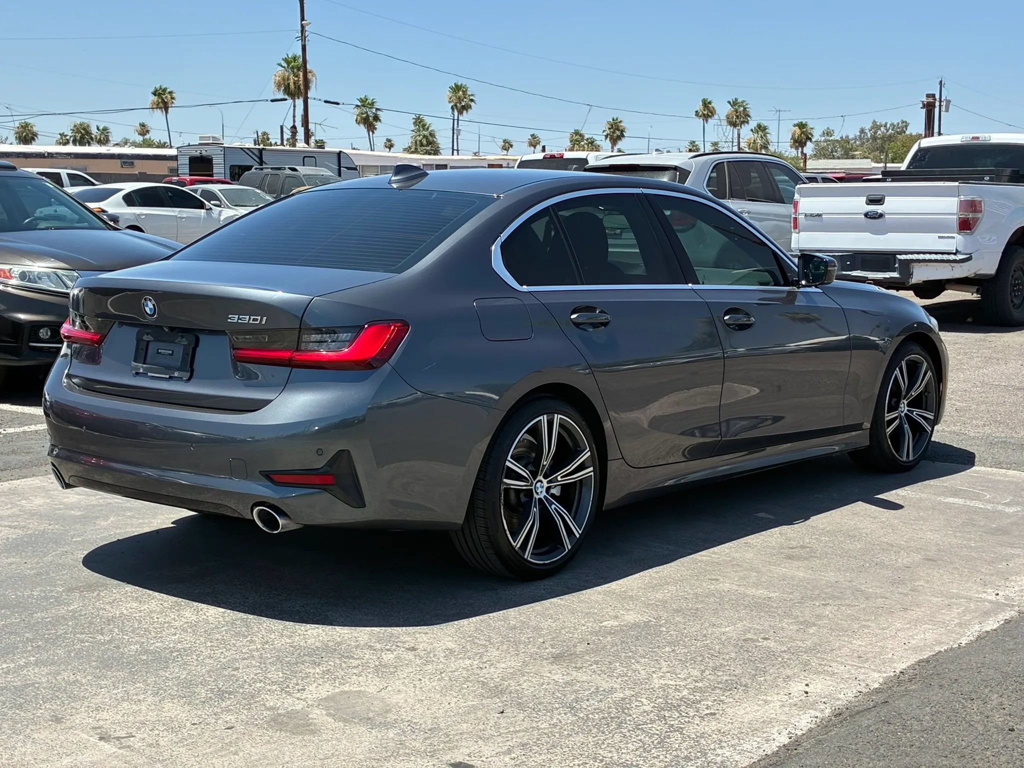 Used 2021 BMW 330i Sedan w/ Convenience Package RWD image 9