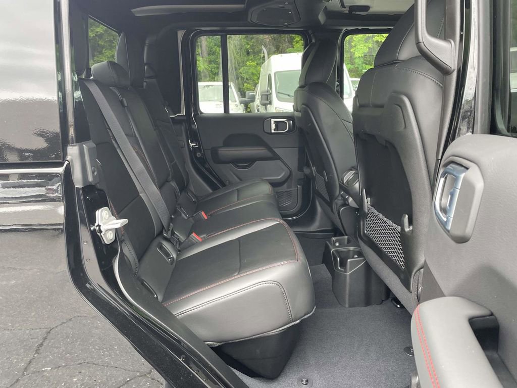 New 2026 Jeep Gladiator Rubicon AWD/4WD image 18