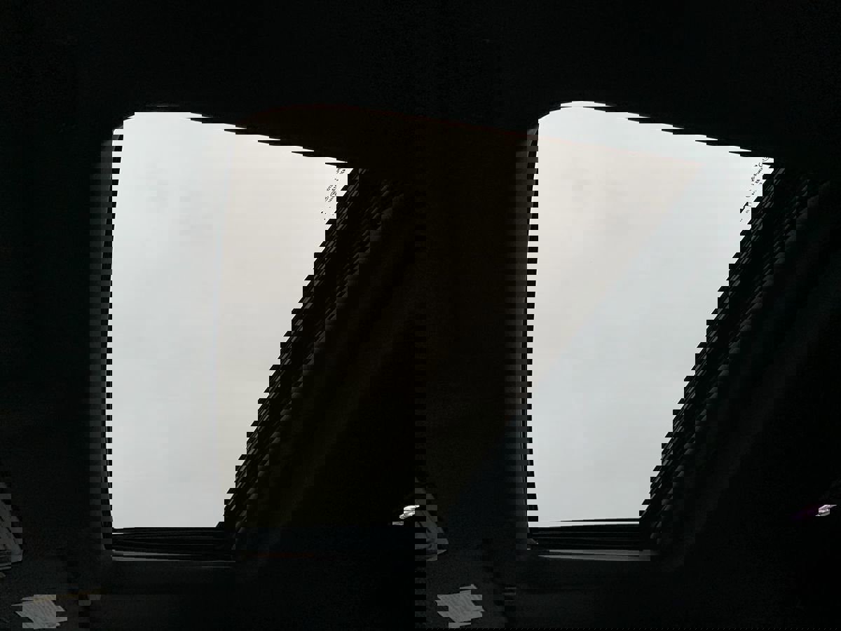 Used 2024 GMC Sierra 1500 AT4 w/ Technology Package image 32