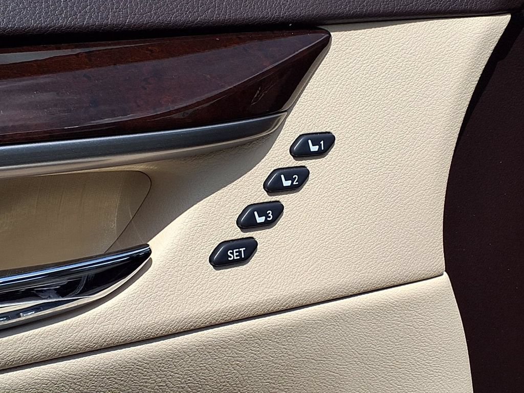 Used 2018 Lexus ES 350 w/ Premier Package FWD image 28