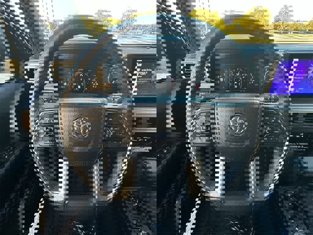 Used 2025 Toyota 4Runner SR5 image 15