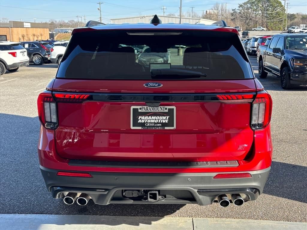 Used 2025 Ford Explorer ST image 25