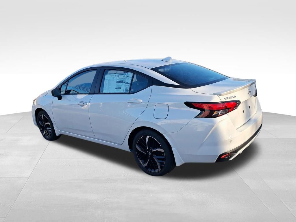 New 2025 Nissan Versa SR w/ Trunk Package image 3