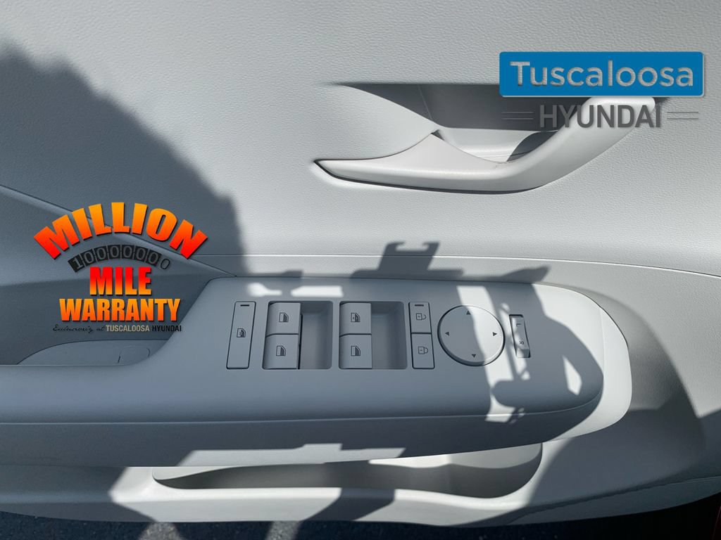 New 2026 Hyundai Kona SE FWD image 12