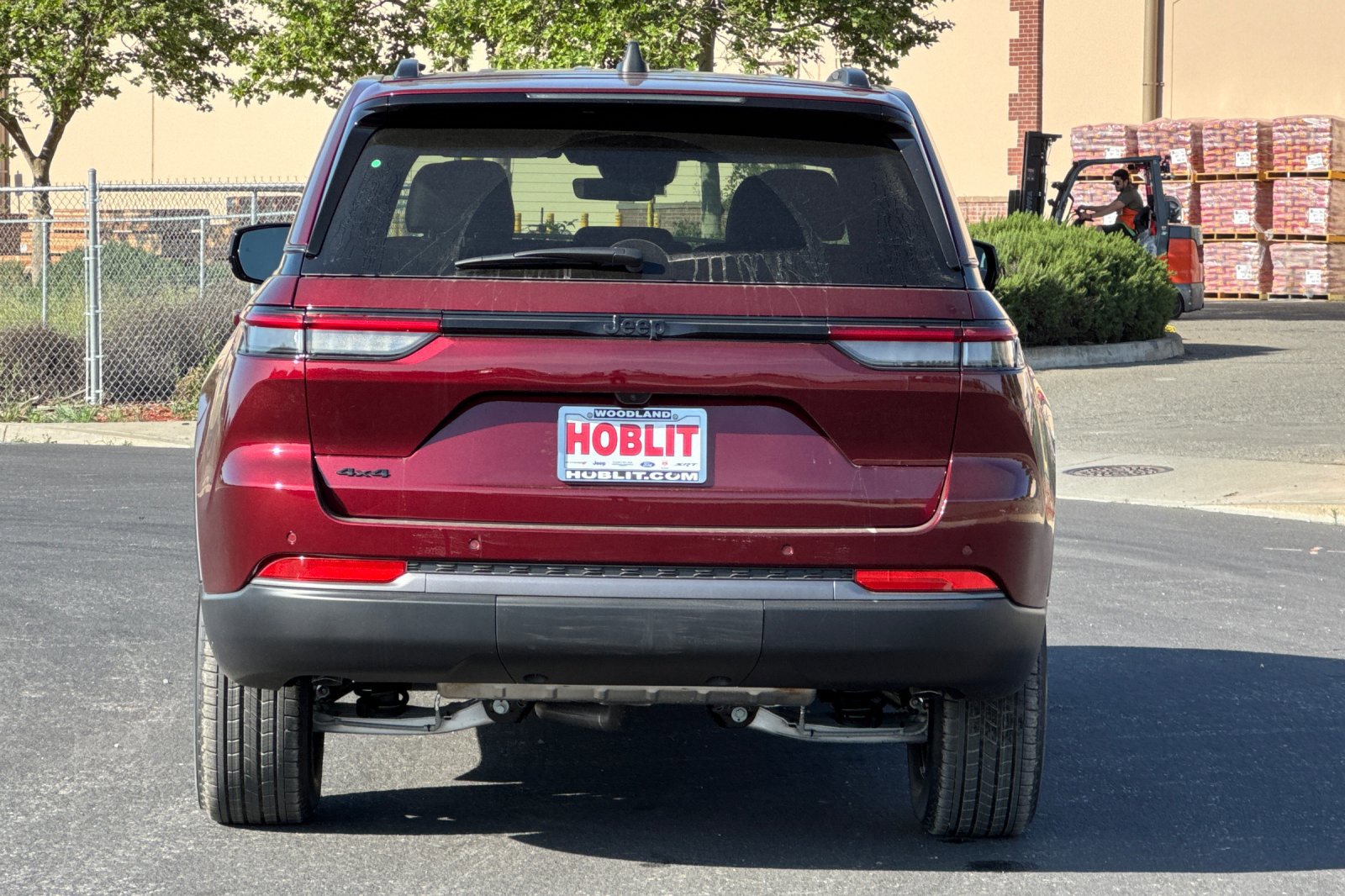 New 2026 Jeep Grand Cherokee Altitude AWD/4WD image 4