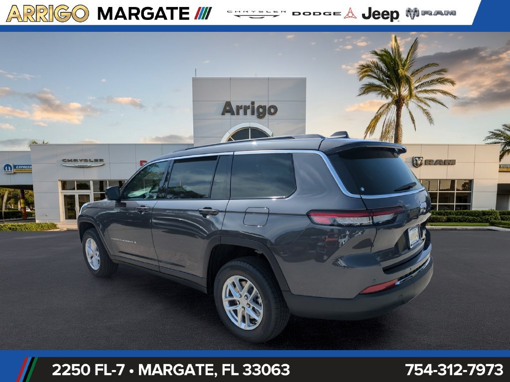 New 2026 Jeep Grand Cherokee L Laredo RWD image 7