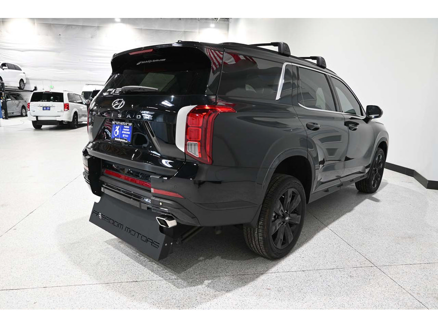 Used 2024 Hyundai Palisade XRT FWD image 6
