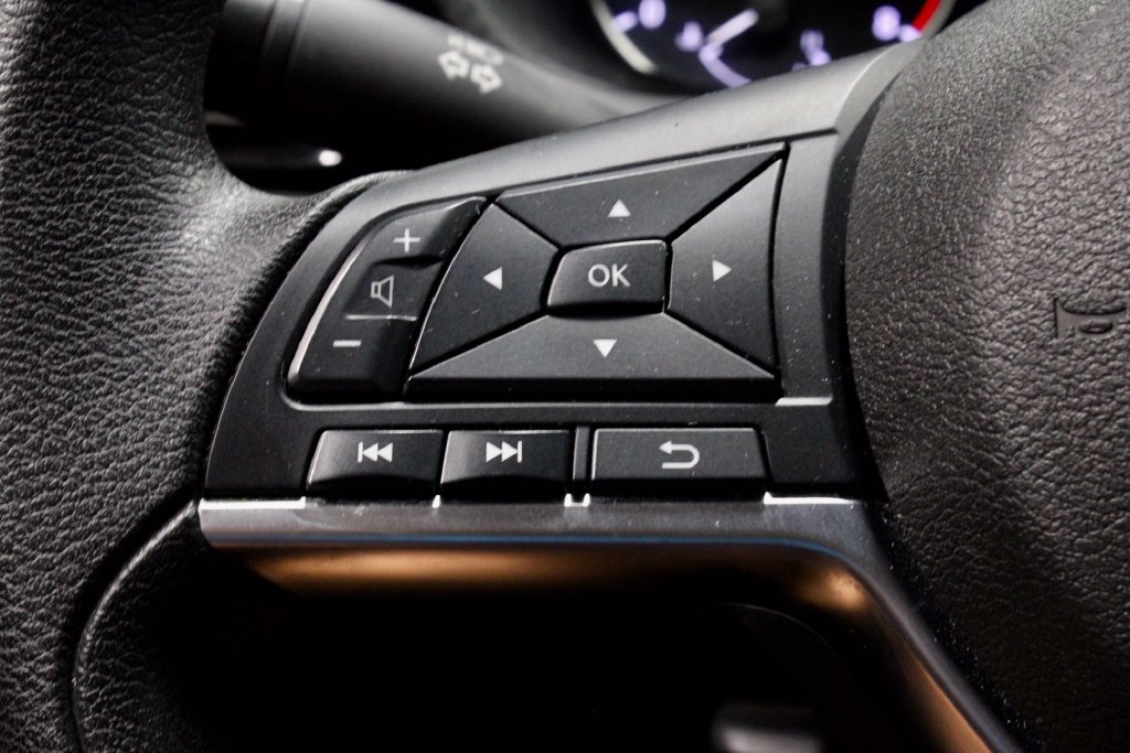 Certified 2024 Nissan Sentra SV FWD image 26