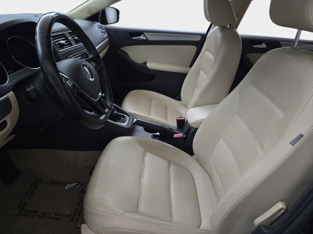 Used 2016 Volkswagen Jetta SE FWD image 17