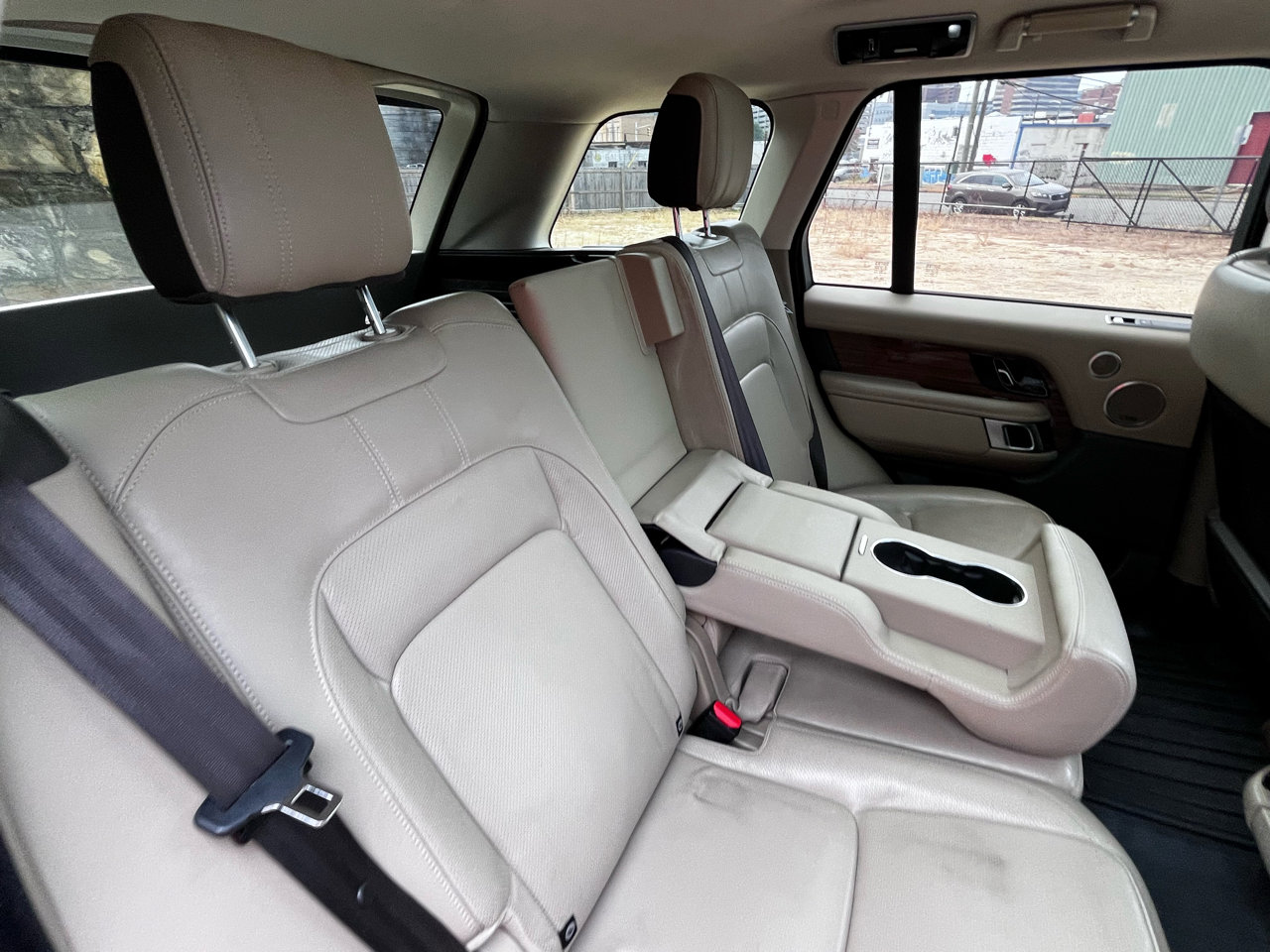 Used 2019 Land Rover Range Rover HSE image 59