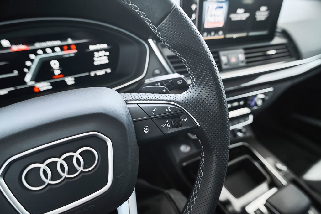 Used 2024 Audi SQ5 Premium Plus AWD/4WD image 36