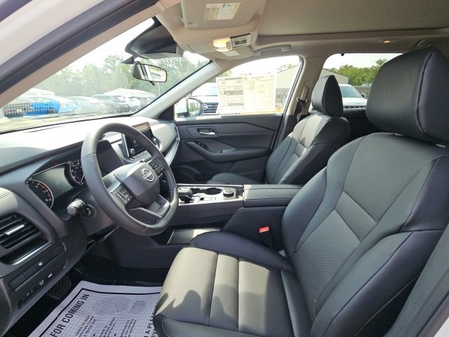 New 2026 Nissan Rogue SV image 11