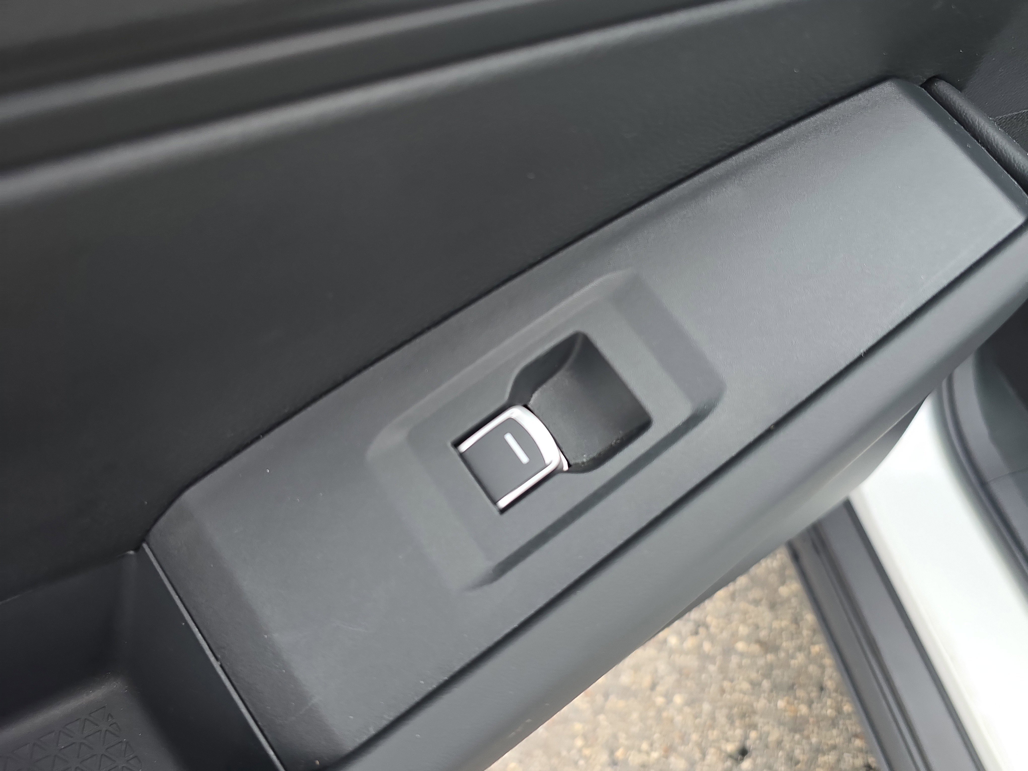 Certified 2023 Honda Accord EX image 10